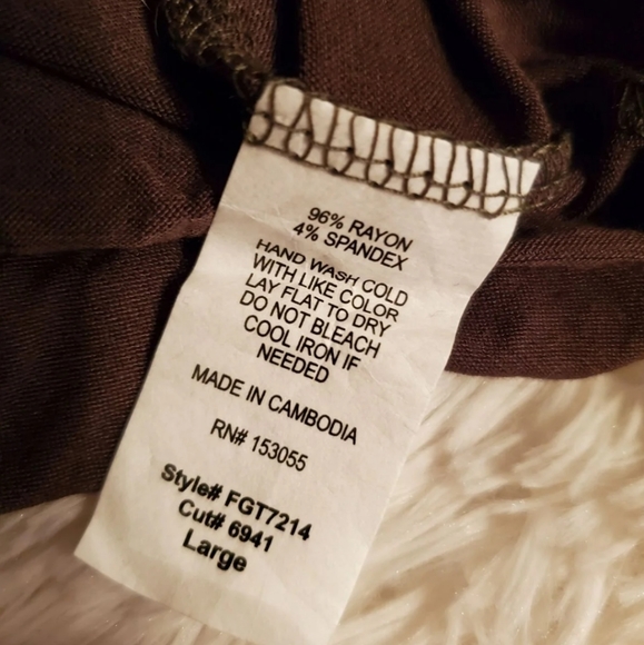 Olive Tank Top - Picture 3 of 3